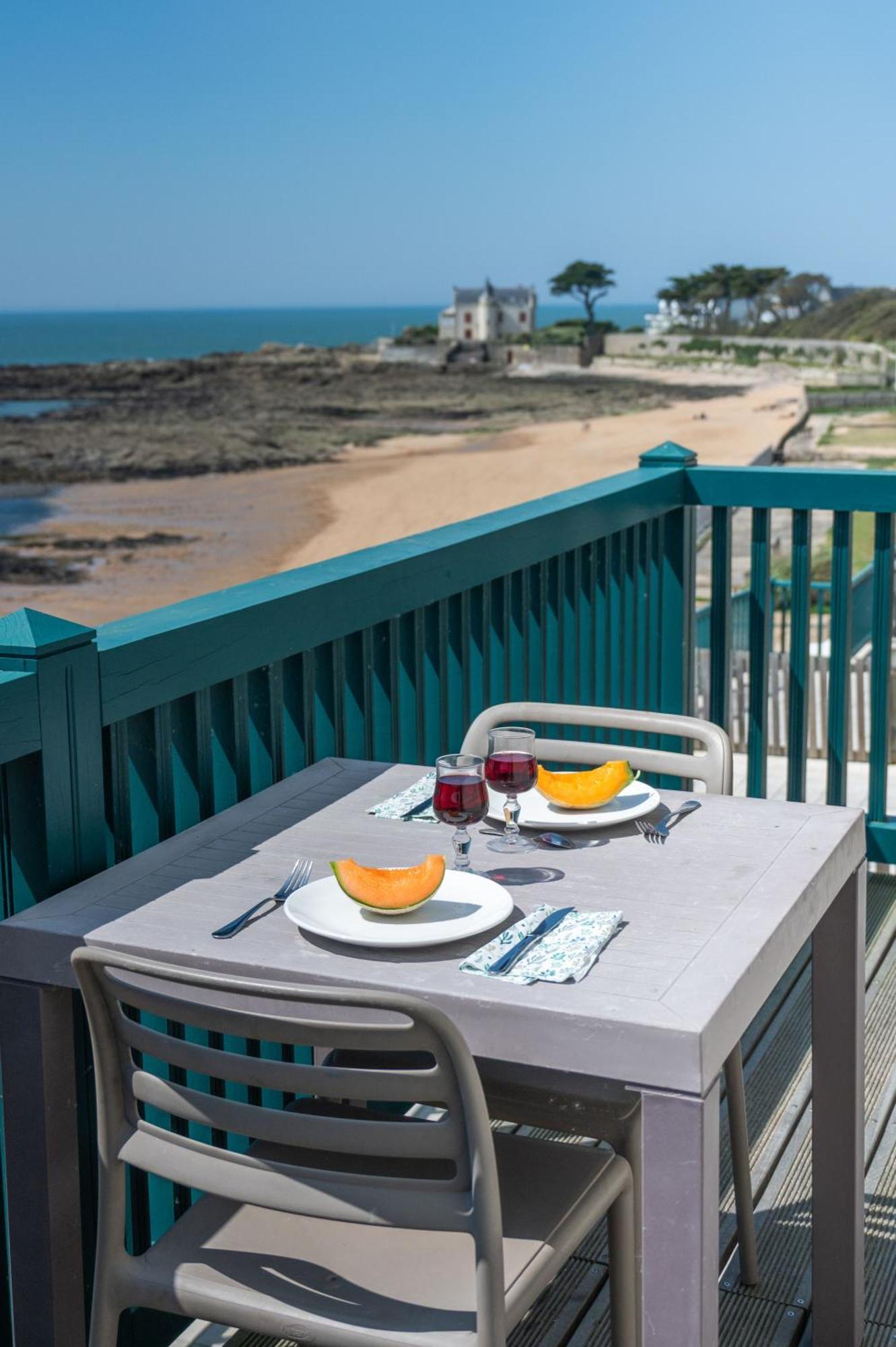 Residence Odalys Valentin Plage Batz-sur-Mer Exteriör bild