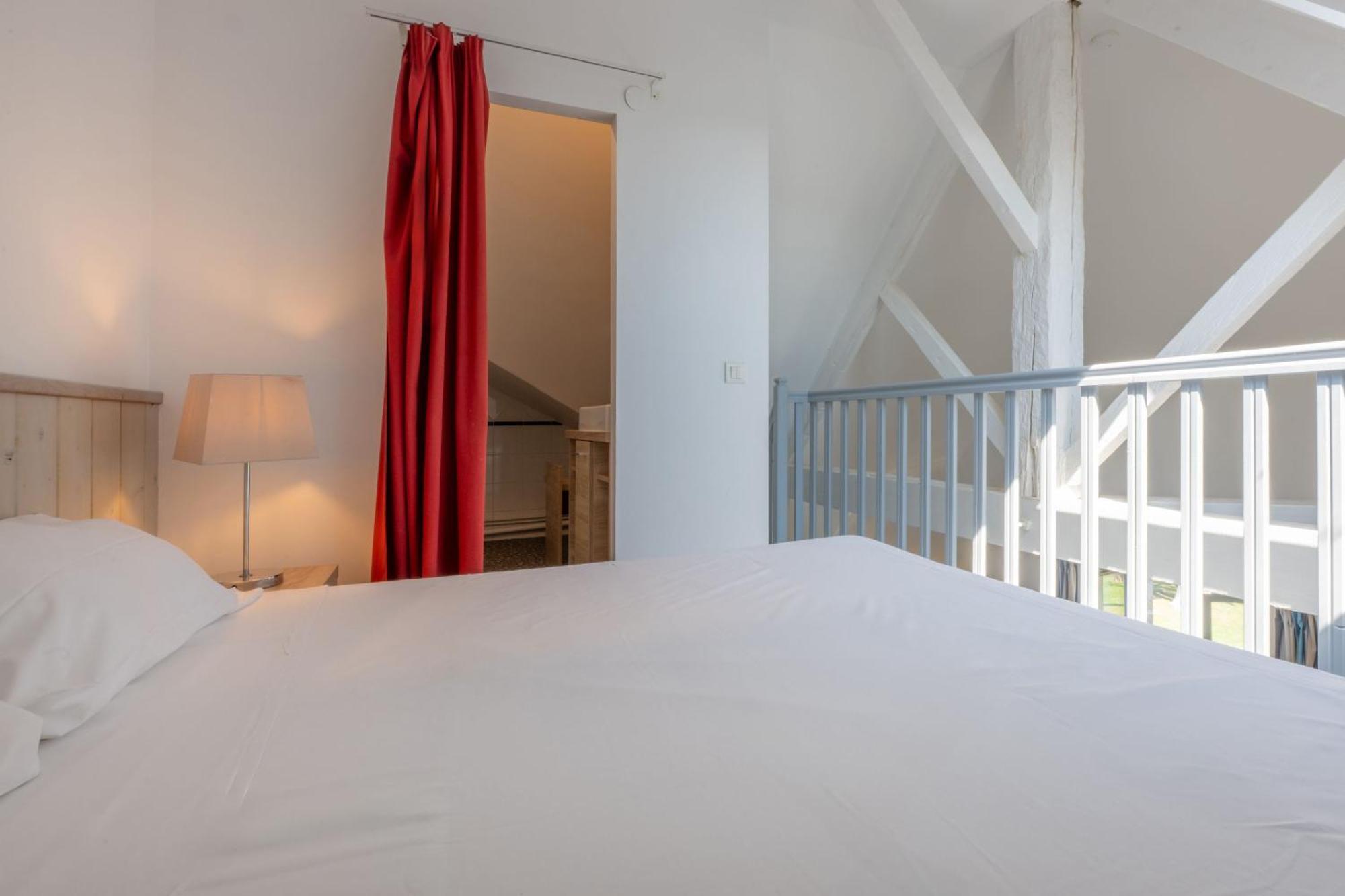 Residence Odalys Valentin Plage Batz-sur-Mer Exteriör bild