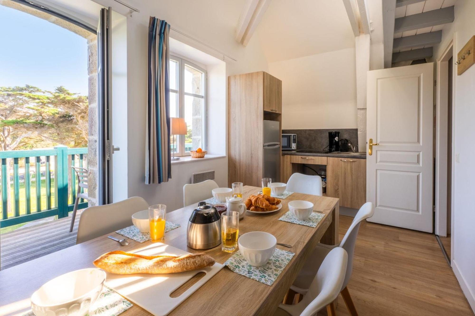 Residence Odalys Valentin Plage Batz-sur-Mer Exteriör bild